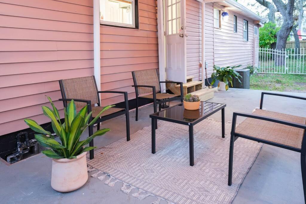 House Near Tampa Zoo And Busch Gardens, Free High Speed Wifi Villa Exterior foto